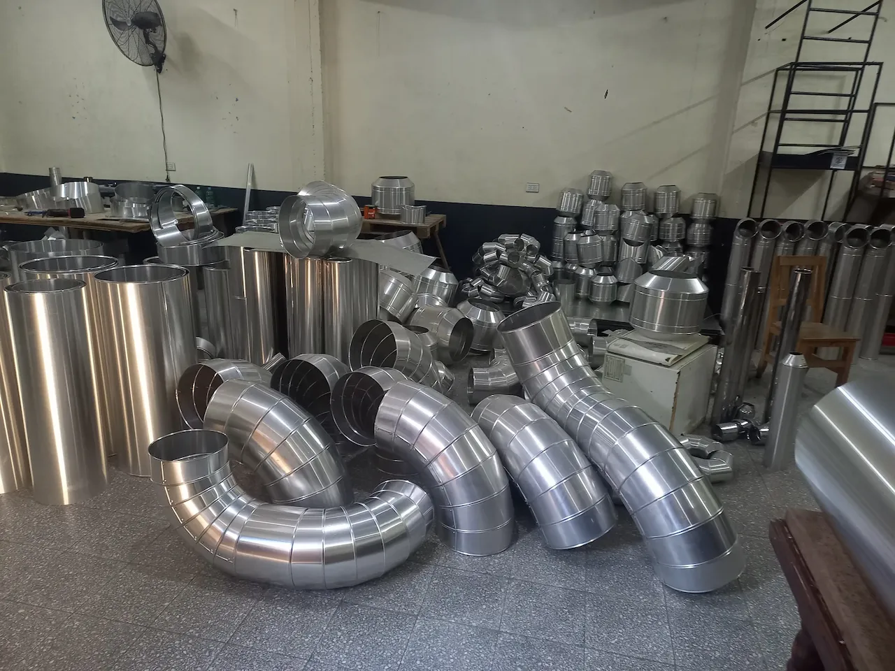 Imagen de los materiales y el prefabricado utilizado en Aislaciones Térmicas Ezeiza SAS