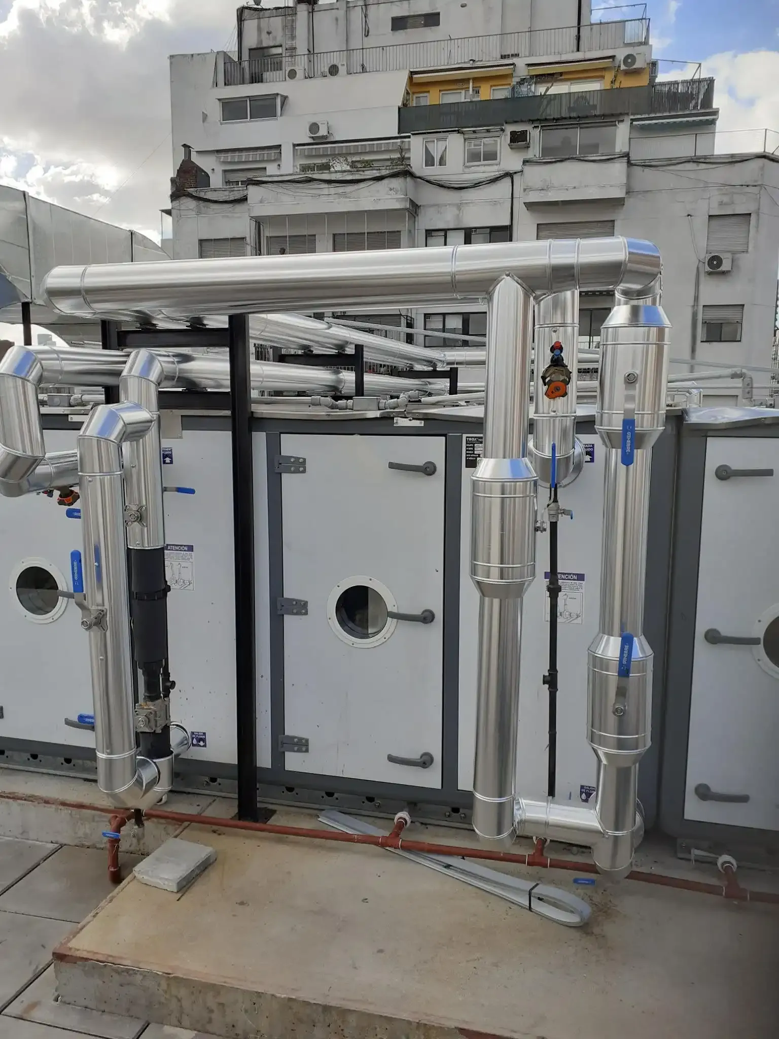 Fotografía del proyecto de Hospital Alemán realizado por Aislaciones Térmicas Ezeiza SAS
